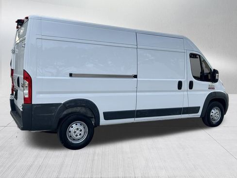 Used 2018 RAM ProMaster 2500 w/ Interior Convenience Group image 5