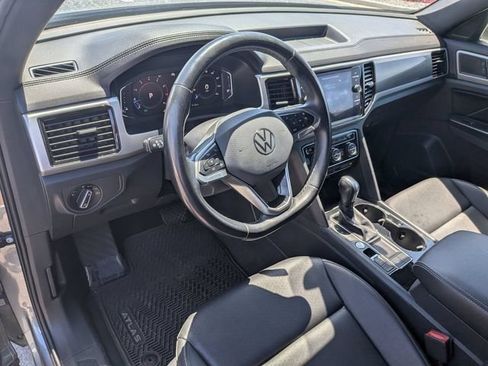 Used 2020 Volkswagen Atlas Cross Sport SEL FWD image 14