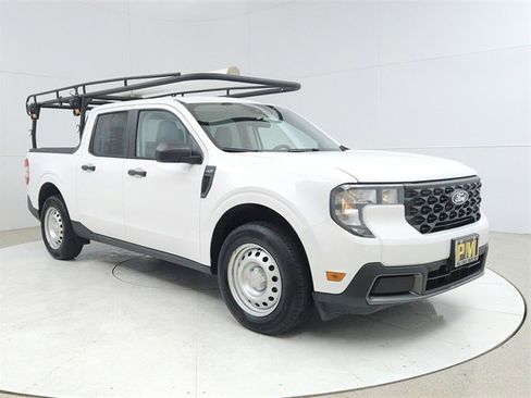 Used 2025 Ford Maverick XLT w/ Equipment Group 302A image 1