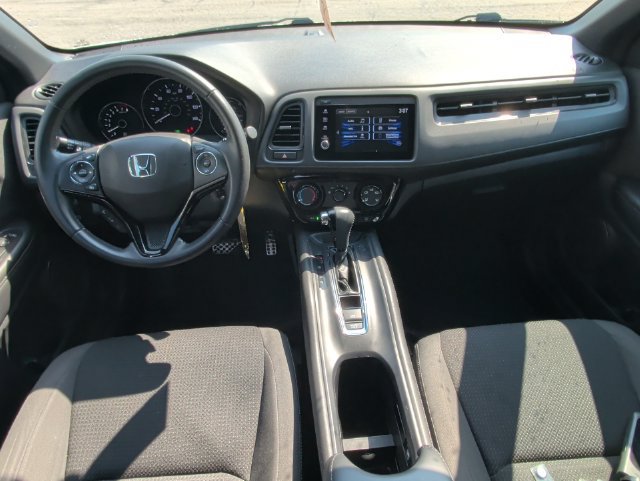 Used 2021 Honda HR-V Sport image 28