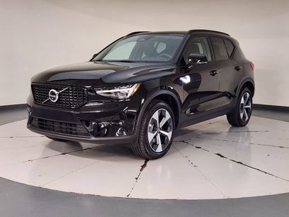 Certified 2026 Volvo XC40 B5 Plus