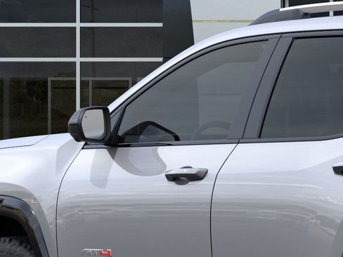 New 2026 GMC Terrain AT4 w/ Convenience Package III image 36