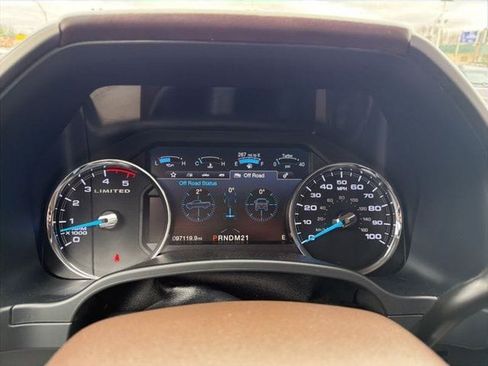 Used 2019 Ford F450 Limited AWD/4WD image 16