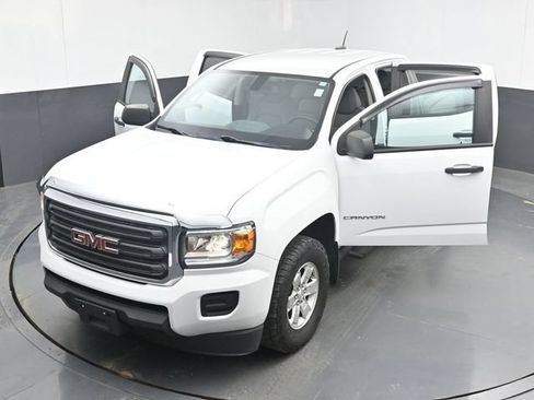 Used 2020 GMC Canyon 2WD Crew Cab w/ Convenience Package image 46