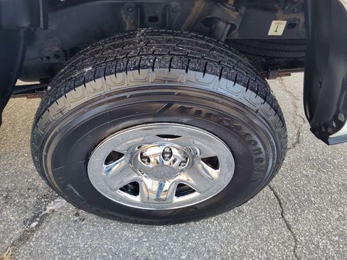 Used 2019 Toyota Tacoma 2WD Access Cab image 22