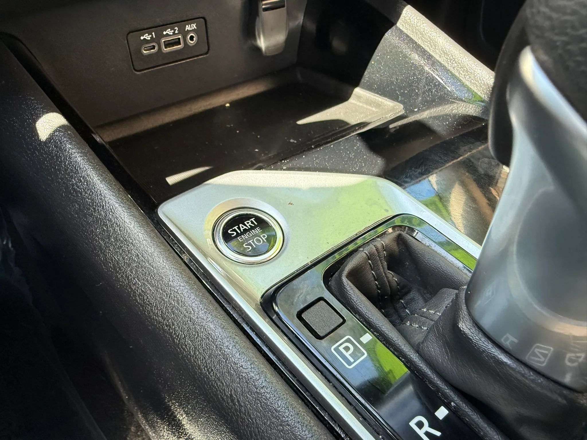Used 2024 Nissan Altima 2.5 SV FWD image 24