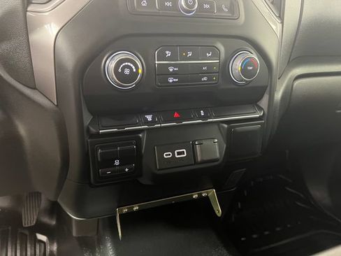 Used 2022 Chevrolet Silverado 3500 W/T w/ WT Convenience Package AWD/4WD image 19