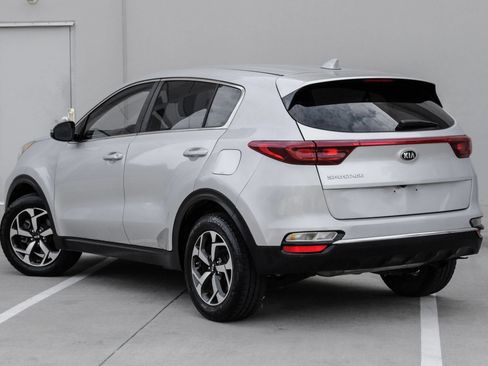 Used 2020 Kia Sportage LX w/ LX Popular Package FWD image 11