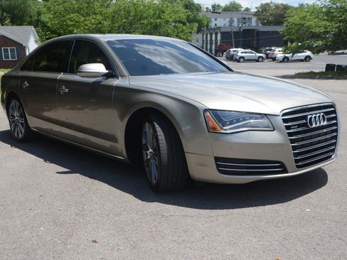Used 2012 Audi A8 L 4.2 AWD/4WD image 10