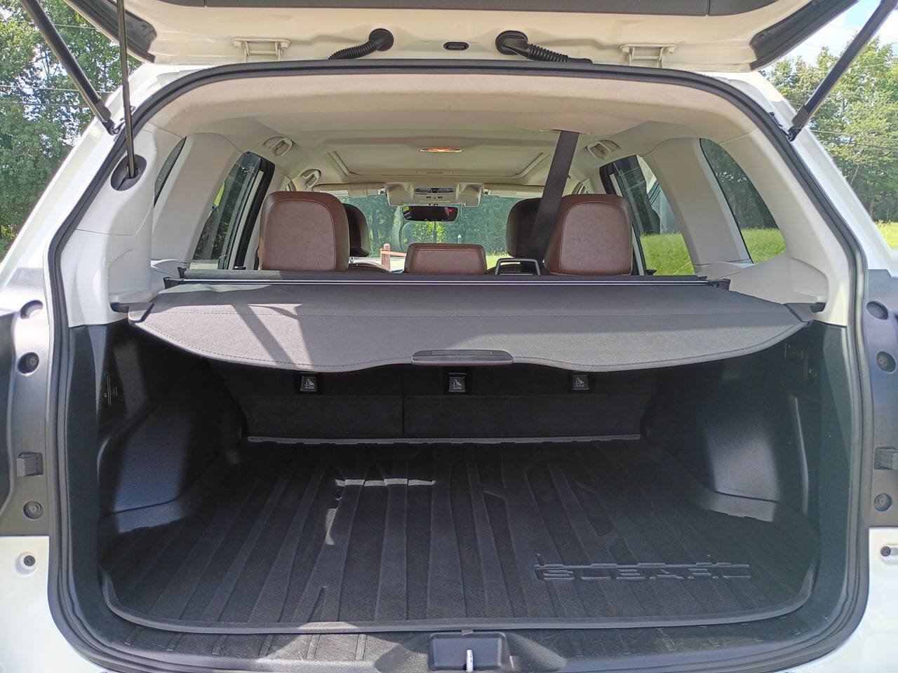 Used 2018 Subaru Forester 2.5i Touring AWD/4WD image 35