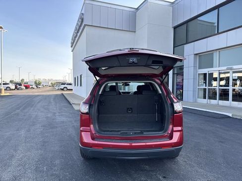 Used 2013 Chevrolet Traverse LT w/ All-Star Edition FWD image 19