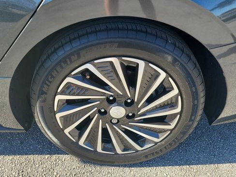 Certified 2023 Hyundai Sonata Limited image 7