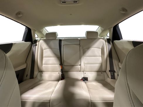 Used 2024 Chevrolet Malibu LT image 45