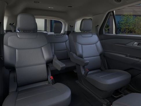 New 2026 Ford Explorer Active w/ Active Comfort Package AWD/4WD image 12