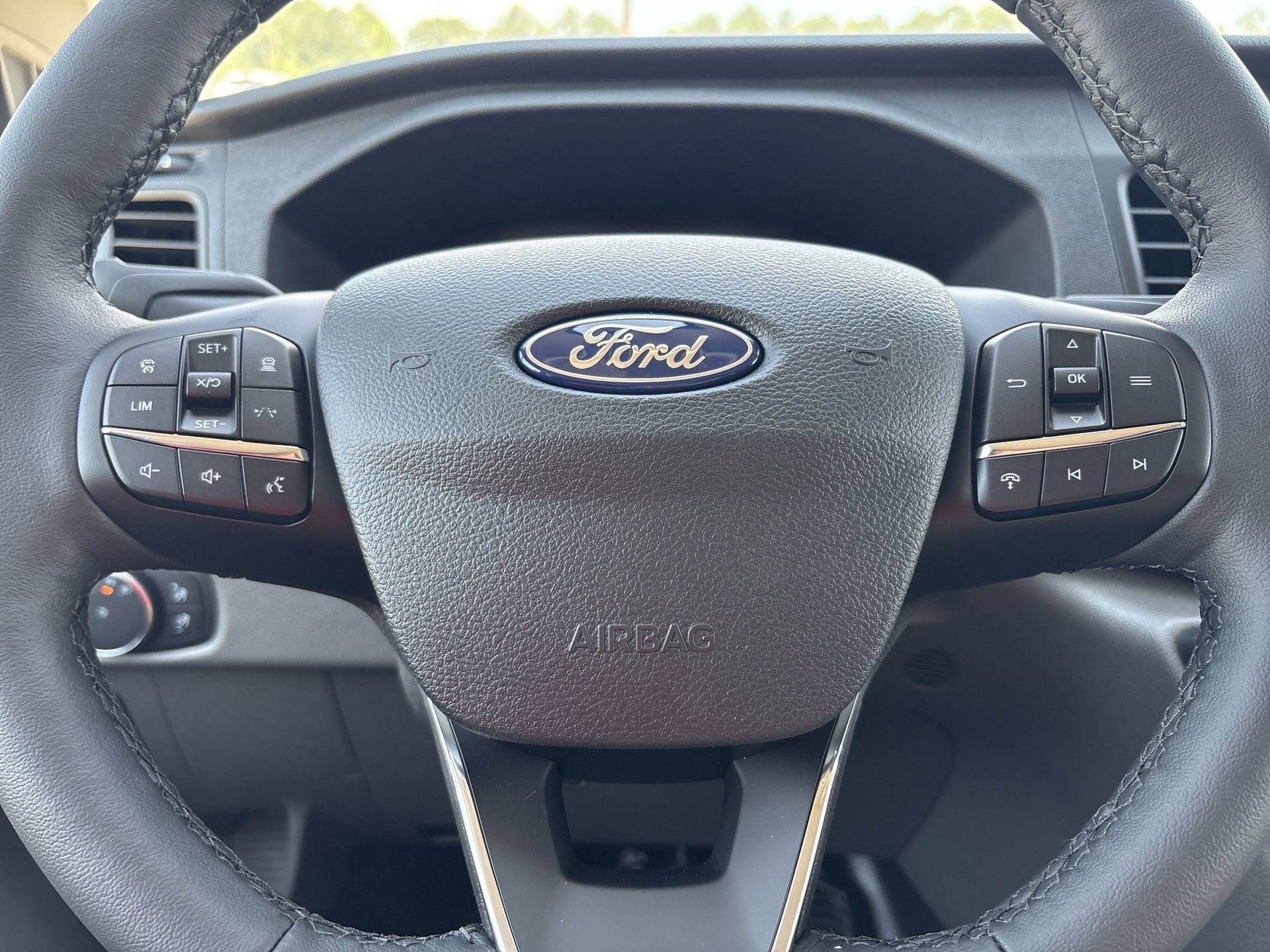 New 2026 Ford Transit 250 Low Roof RWD image 9