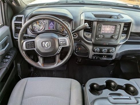 Used 2021 RAM 3500 Big Horn image 15