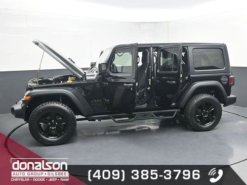 Used 2020 Jeep Wrangler Unlimited Sport image 23