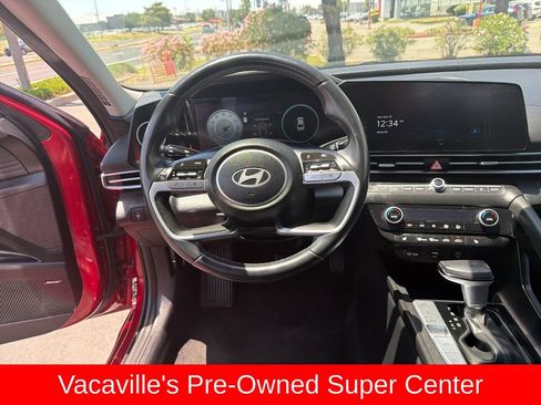 Used 2024 Hyundai Elantra Limited FWD image 13
