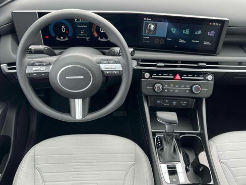 New 2026 Hyundai Santa Cruz SE AWD/4WD image 17