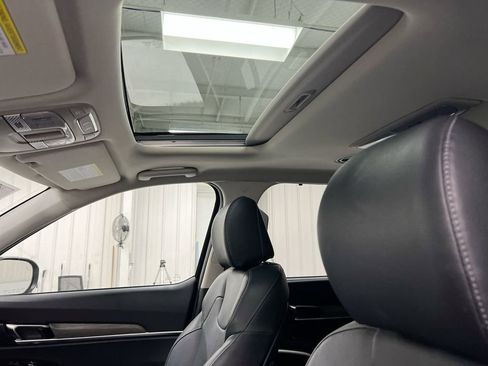 Used 2022 Kia Telluride EX w/ EX Premium Package AWD/4WD image 20
