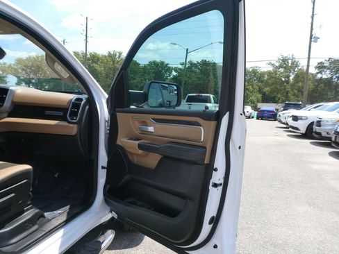 Used 2019 RAM 1500 Big Horn AWD/4WD image 23