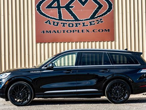 Used 2021 Lincoln Aviator Reserve w/ Equipment Group 210A image 7