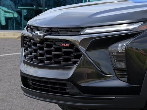 New 2026 Chevrolet Trax RS w/ Sunroof Package FWD image 13