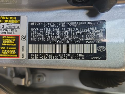 Used 2018 Toyota Camry SE w/ Moonroof Package FWD image 34