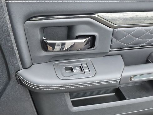 New 2026 RAM 2500 Limited image 17