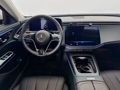 Certified 2024 Mercedes-Benz E 350 4MATIC Sedan w/ Driver Assistance Package image 24