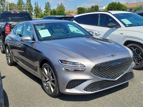 Used 2026 Genesis G70 2.5T RWD image 3