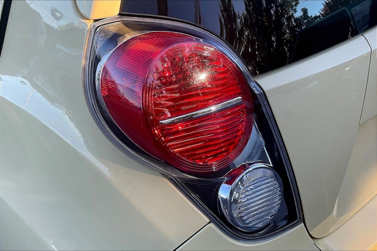 Used 2014 Chevrolet Spark LT FWD image 22