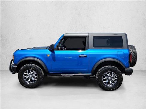 Used 2023 Ford Bronco Badlands AWD/4WD image 9
