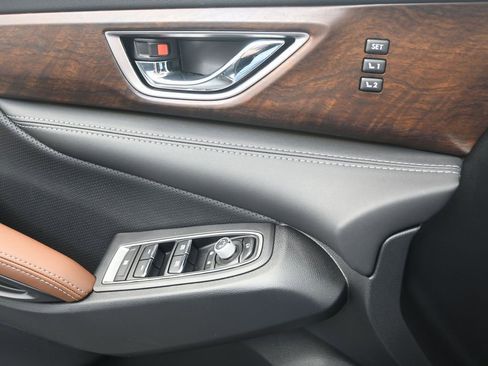 Used 2024 Subaru Ascent Touring image 12