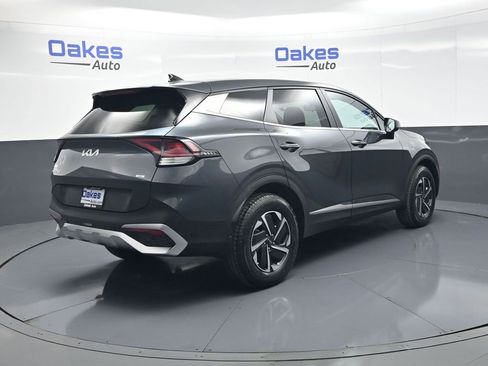 Certified 2023 Kia Sportage LX AWD/4WD image 8
