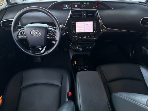 Used 2022 Toyota Prius FWD image 13