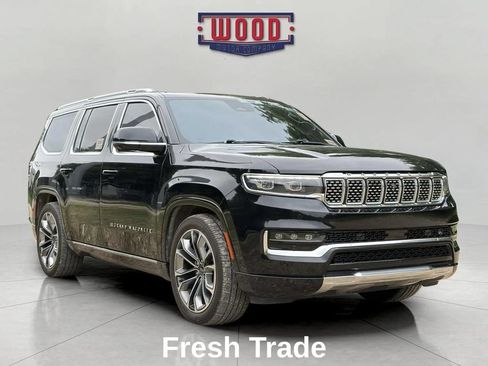 Used 2022 Jeep Grand Wagoneer Series III AWD/4WD image 1