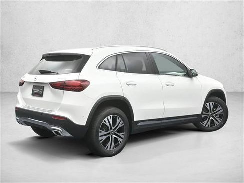 Certified 2026 Mercedes-Benz GLA 250 4MATIC image 2