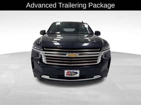Certified 2024 Chevrolet Suburban High Country AWD/4WD image 9
