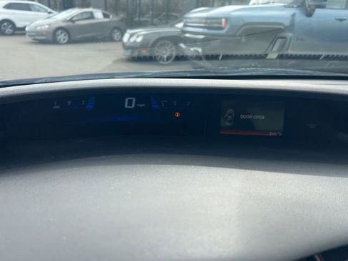 Used 2013 Honda Civic LX image 8
