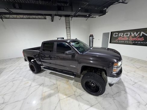 Used 2015 Chevrolet Silverado 1500 LT w/ Texas Edition, 1LT Trim RWD image 7