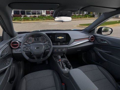 New 2026 Chevrolet Trax RS image 15