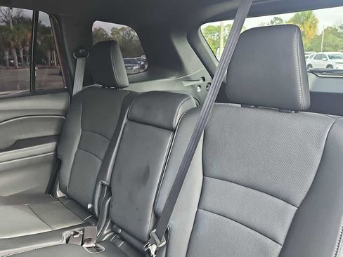 Used 2022 Honda Passport EX-L image 25