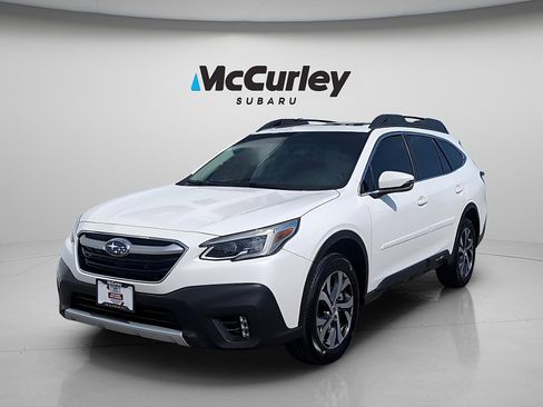 Certified 2022 Subaru Outback Limited image 1