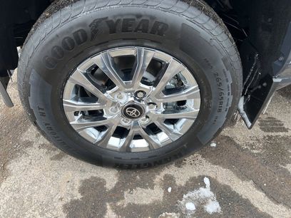 New 2025 Toyota Tacoma Limited