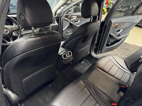 Used 2018 Mercedes-Benz C 300 C 300 image 43