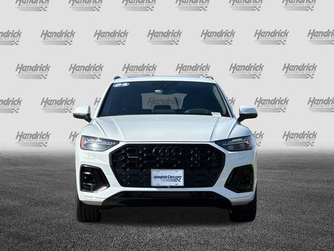 Used 2024 Audi Q5 e Prestige image 10