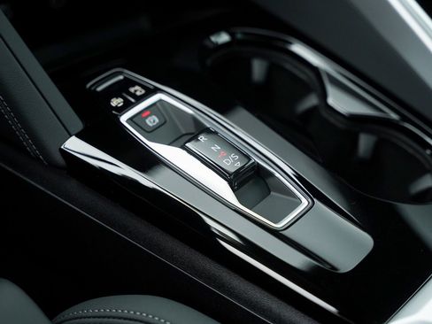 New 2025 Audi Q5 2.0T Premium Plus image 13