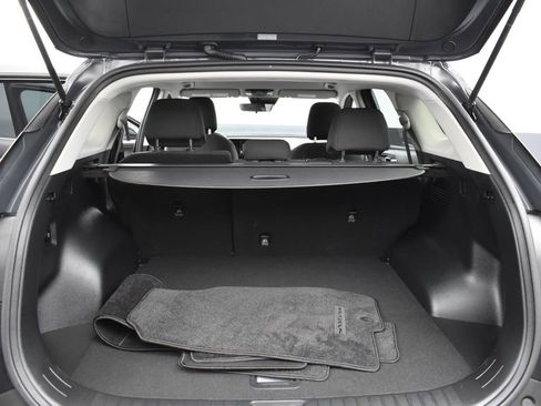 Used 2025 Kia Sportage LX image 26