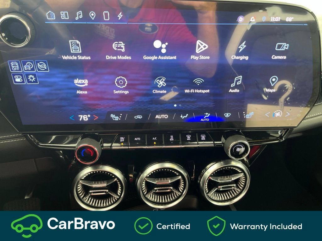 Used 2024 Chevrolet Blazer EV LT AWD/4WD image 29